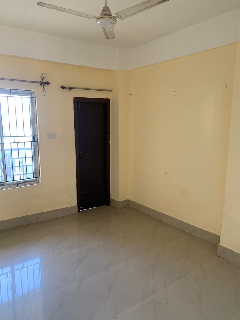 Semi Furnished 3bhk in Bhagaduttapur Rd, Kalyani Nagar, Jonaknagar, Kahilipara, Guwahati, Assam, India for Rent